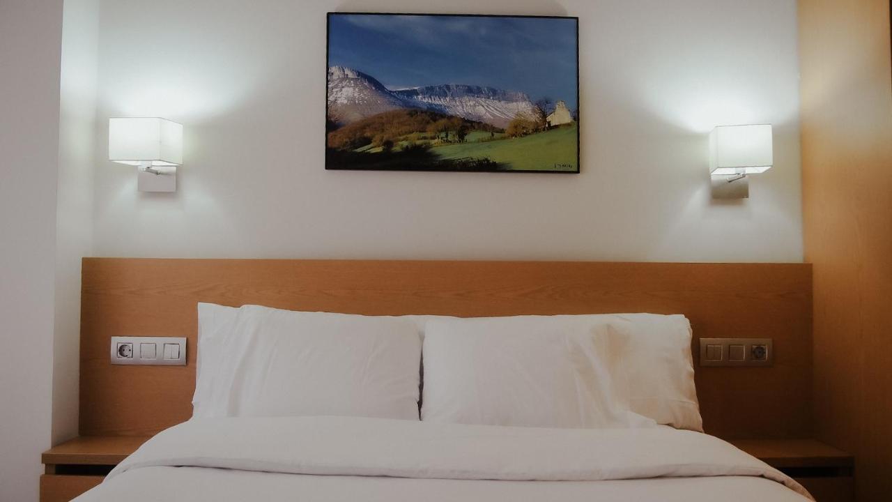 Pension Ayala Amurrio Extérieur photo